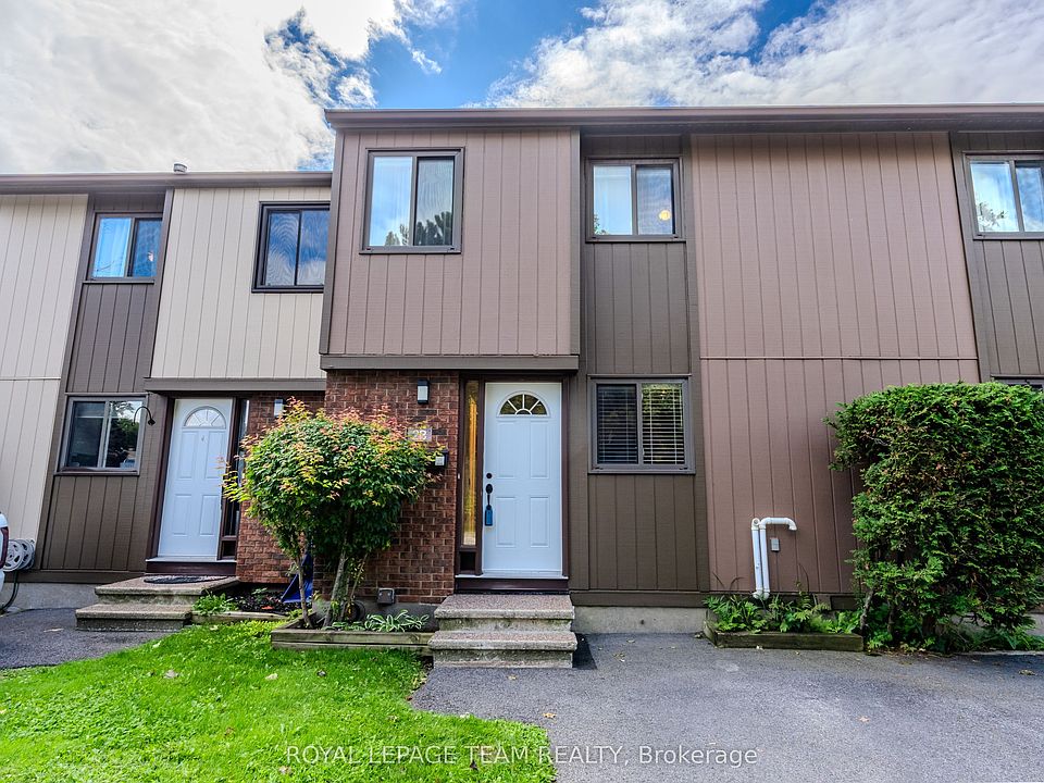 1st image of 2 Larkshire Ln #B