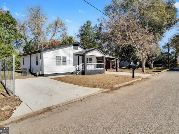 109 Kathleen St, Fort Valley, GA 31030