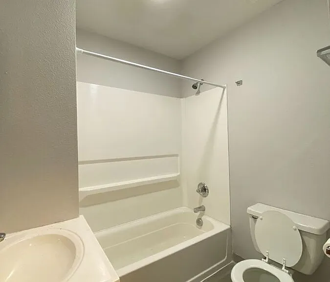 6982 Mariposa St #A — Photo 10