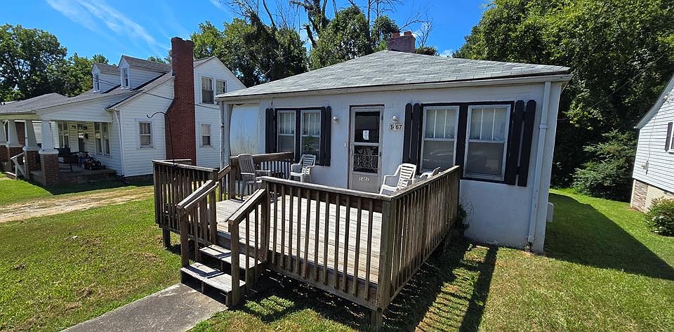 1st image of 1467 Myrtle Ave