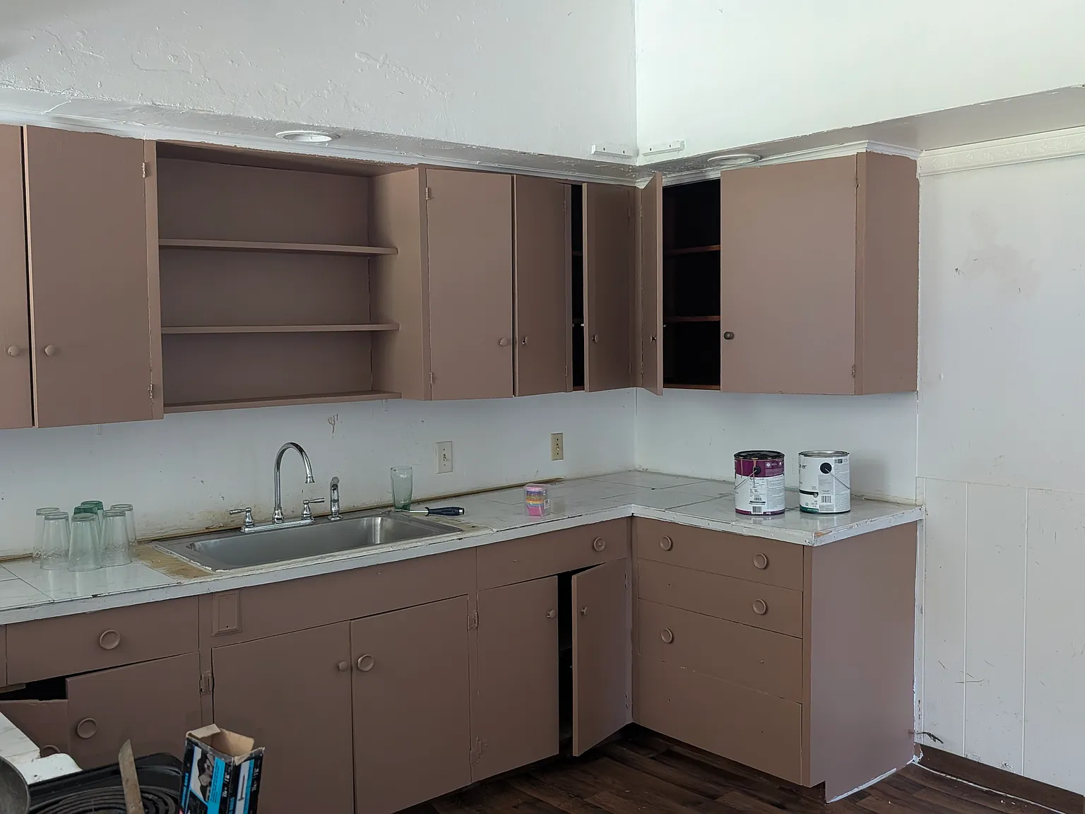4 bed, 2195 sqft, $1,600 — Photo 3