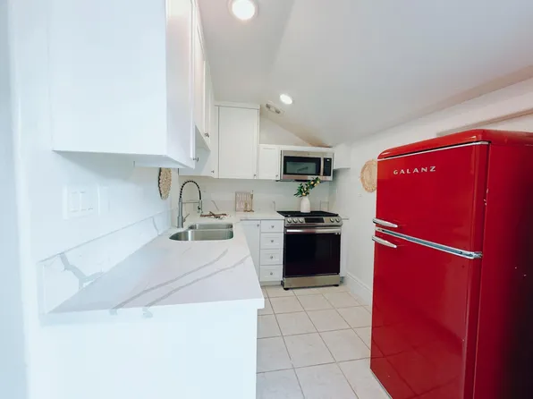 2498A Birchwood Way #A, Oceanside, CA 92054