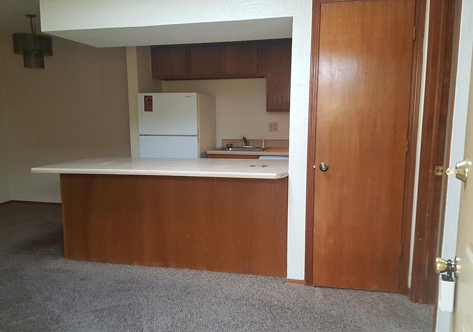 1st image of 8008 NW 8th St APT 282
