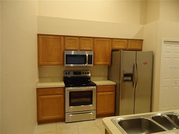 4th image of 6853 Bendelow Dr
