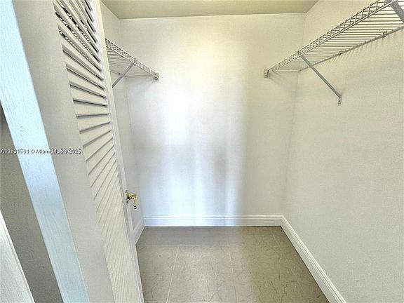 3rd image of 3150 W Rolling Hills Cir