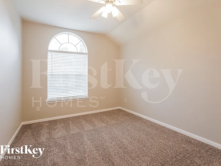 12210 Lakewood Valley Ct — Photo 11