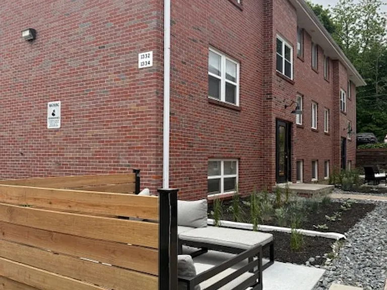 1332-1334 S 30th Ct — Photo 27