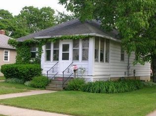 1107 Drake St, Janesville, WI 53546