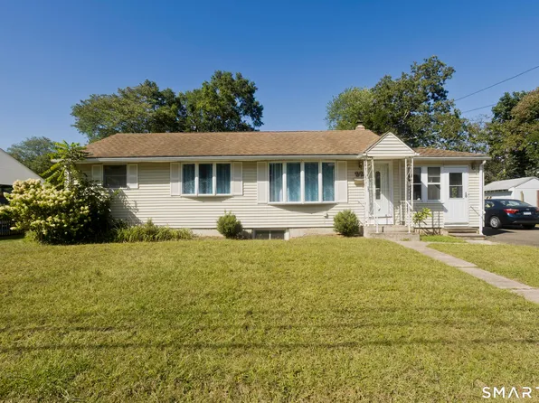 32 Indian Run, Enfield, CT 06082