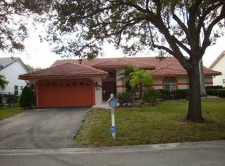 4830 NW 104th Ter, Coral Springs, FL 33076