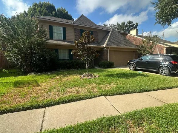 20519 Apache Lake Dr, Katy, TX 77449