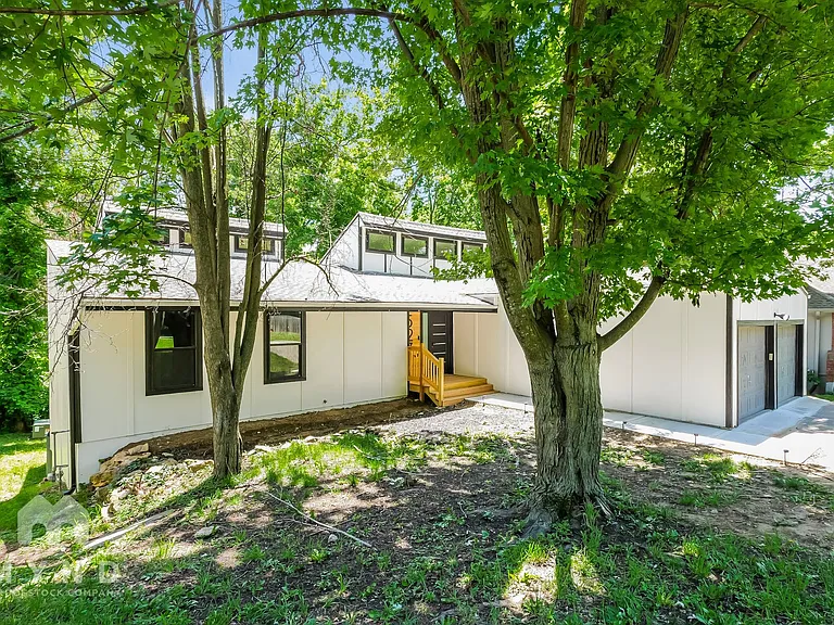 527 Lancelot Dr — Photo 27