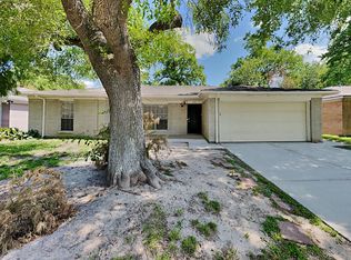 819 Turney Dr, Houston, TX 77038