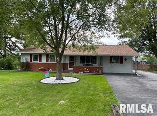 11428 15th Street Ct, Milan, IL