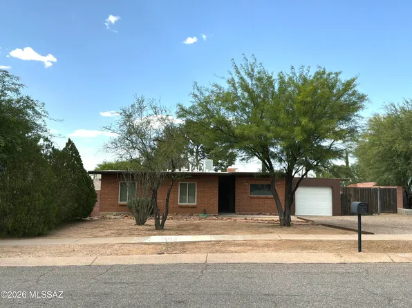 118 W Andrew Potter St, Corona De Tucson, AZ 85641