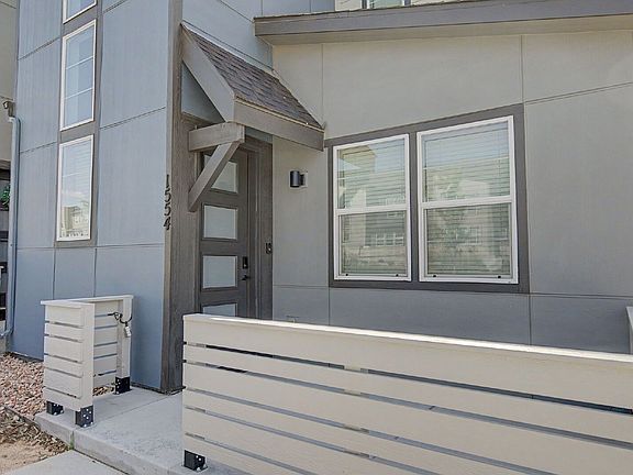 4th image of 1554 Rose Quartz Hts