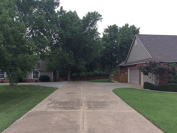 5th image of 13119 Lacresta Dr