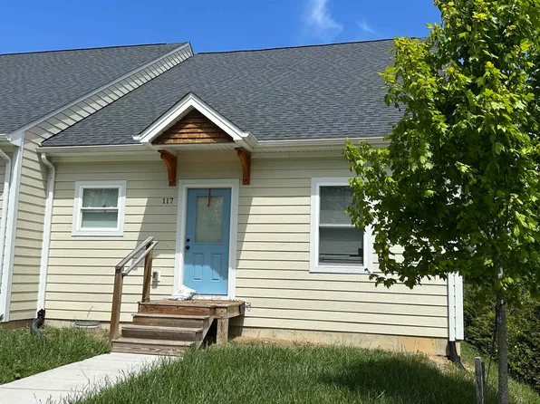 117 Mount Tabor Rd, Blacksburg, VA 24060