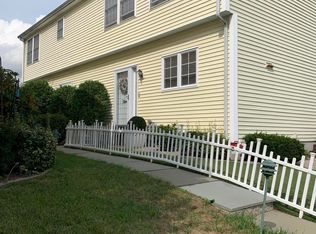 18 Arther St #A, Greenwich, CT 06831