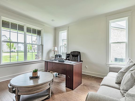 3rd image of 5224 Terra Ct
