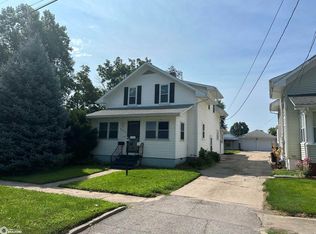 307 E Garfield St, Clarinda, IA 51632