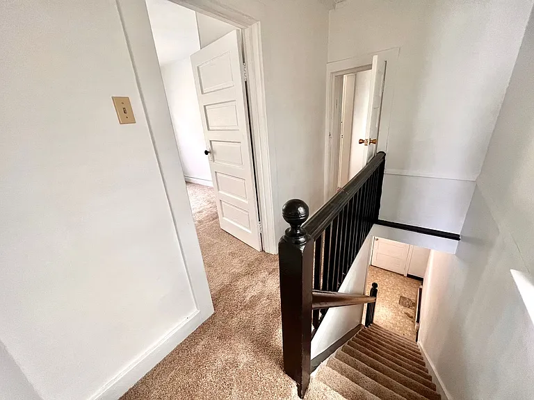 1613 Fourth Avenue (Full Service) — Photo 14