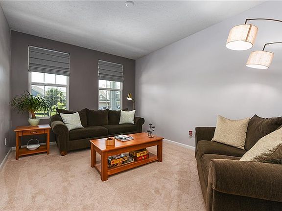 4th image of 20914 N Greystone Dr