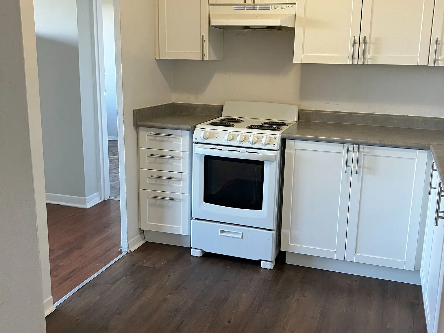 2 bed, $1,700 — Photo 4