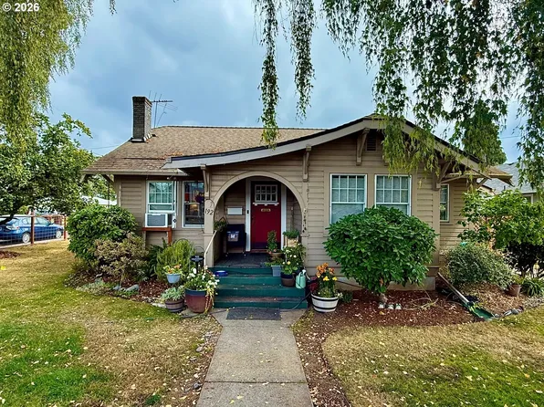 192 N Vernonia Rd, Saint Helens, OR 97051