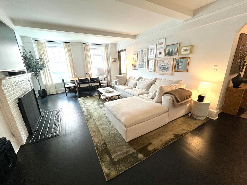 1st image of 302 W 12th St APT 2D
