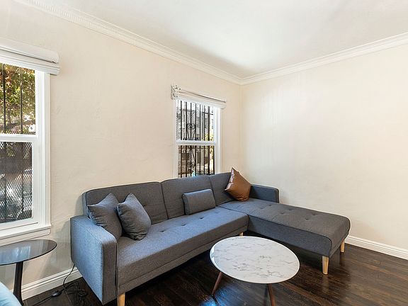 5th image of 750 S Normandie Ave APT 106