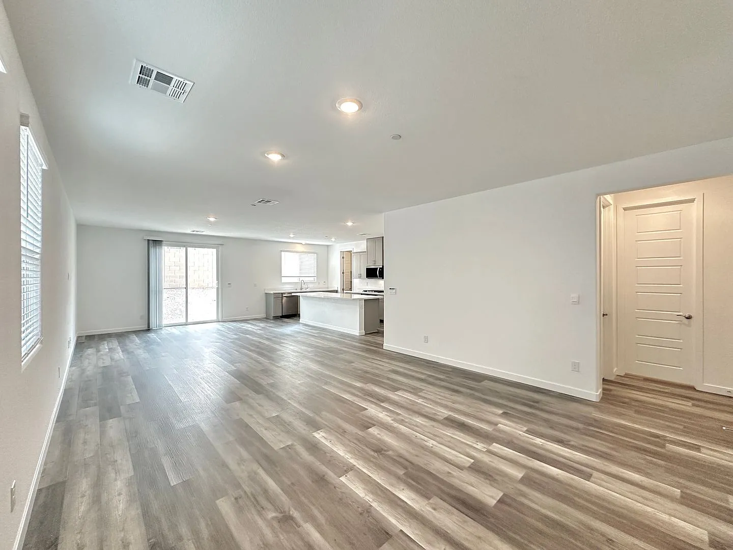 Cadence N7 Phase 3 Bay Falls — Photo 3