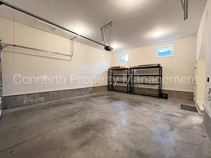 1615 Porter Ave — Photo 28