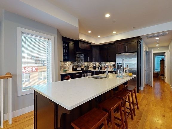 3rd image of 41 W 2nd St APT 9