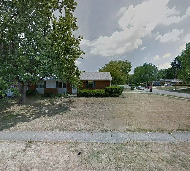 941 Wittenberg Dr #B — Photo 1