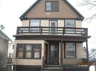 3042 N Holton St, Milwaukee, WI 53212