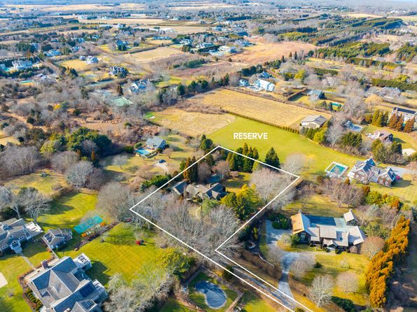 488 Lumber Ln, Bridgehampton, NY 11932