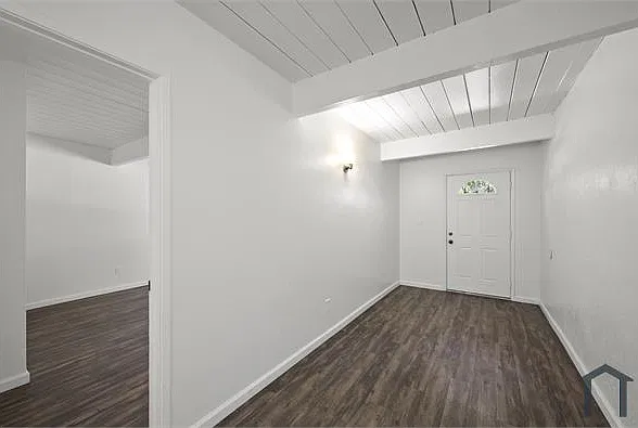 4 bed, 1625 sqft, $3,950 — Photo 4