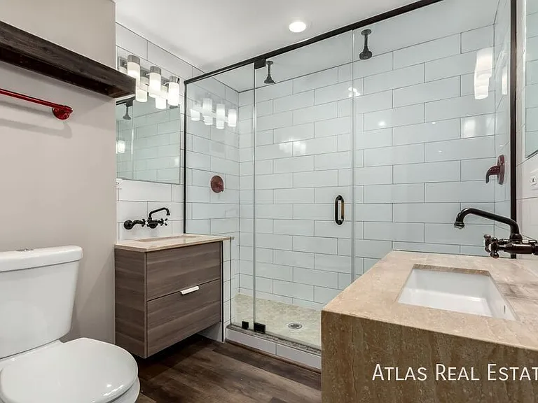 224 W Montecito Ave — Photo 20