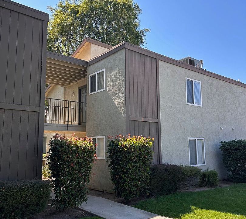 1st image of 2550 White Oak Pl Unit 6