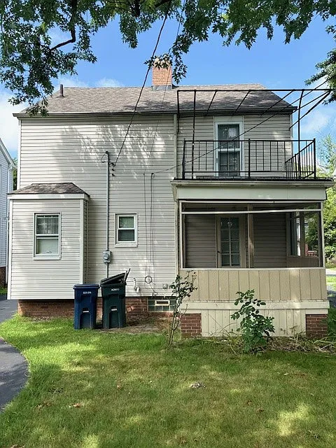 3 bed, 1.5 bath, 1831 sqft, $1,950 — Photo 3