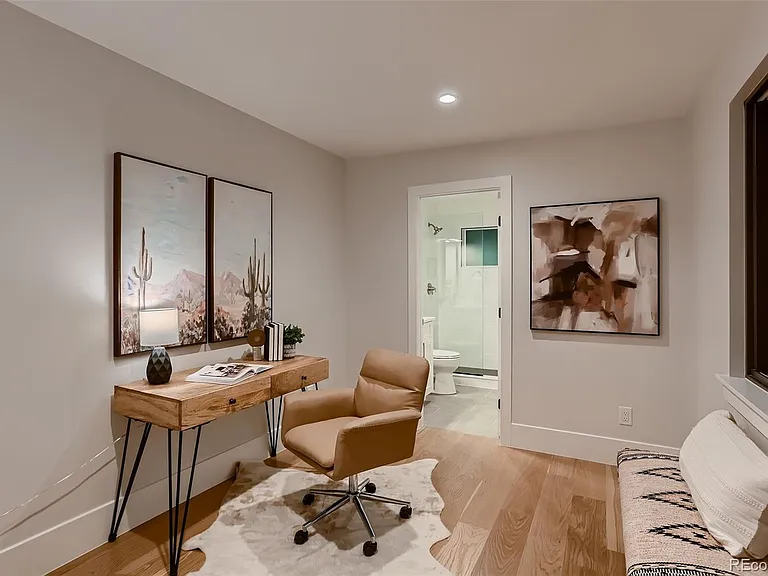 340 Jackson St — Photo 6
