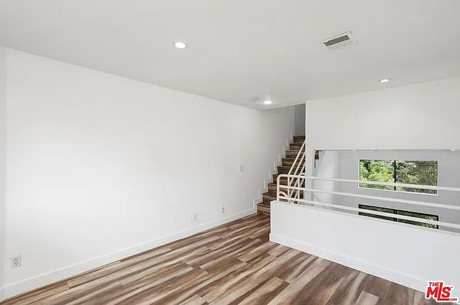 3712 Evans St #7 — Photo 12