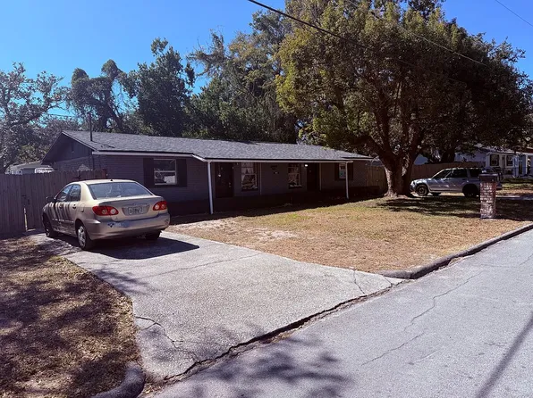 9410 N 11th St, Tampa, FL 33612