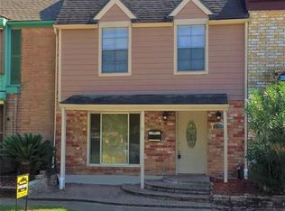 2044 Lakeside Dr, Seabrook, TX 77586