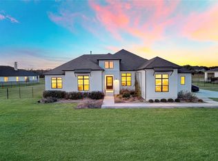 404 Prairie Clover Dr, Dripping Springs, TX 78620