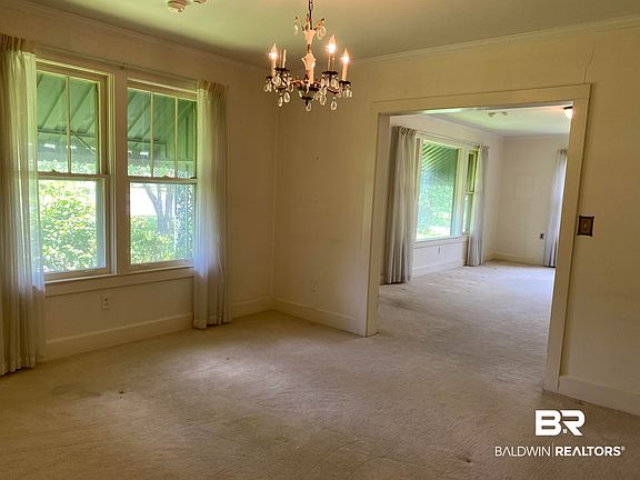 5th image of 1418 Bonita Ave