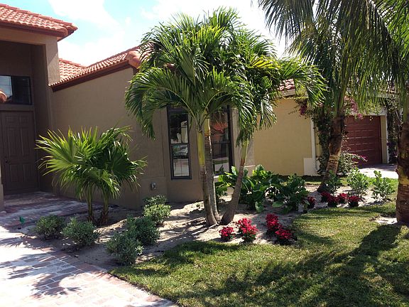 2nd image of 7982 Saw Palmetto Ln
