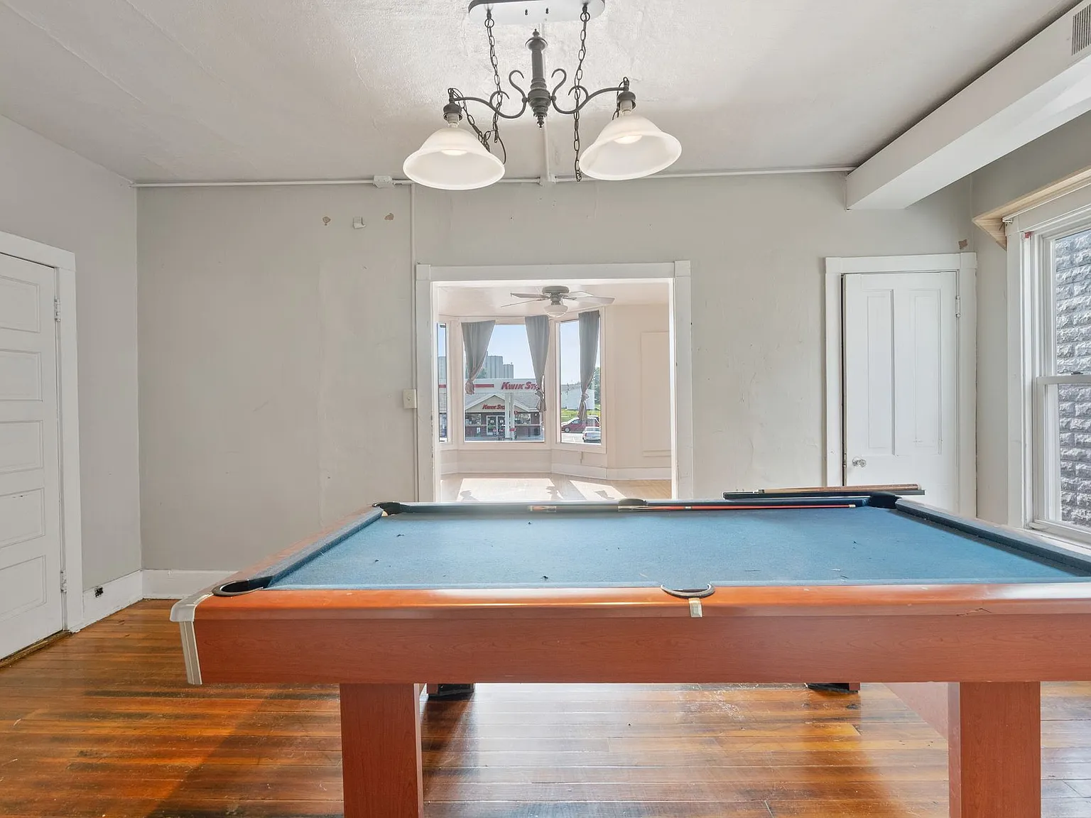 2020 1/2 College St - Cedar Falls — Photo 4