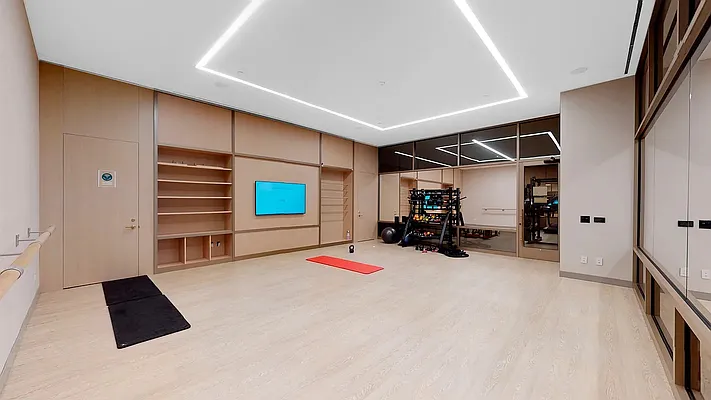 Rented by Serene Powers Real Estate LLC | media 21